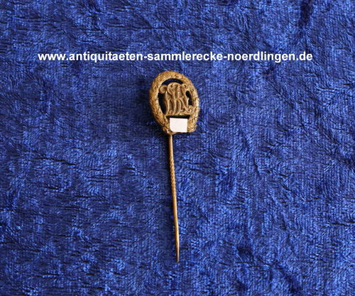Reichssportabzeichen DRL in Bronze mit Hakenkreuz, Miniatur, 16 mm. Rückseitig mit Hersteller