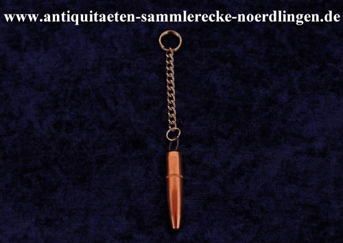 Schlüsselanhänger mit einem Tombakgeschoss 6,5 mm